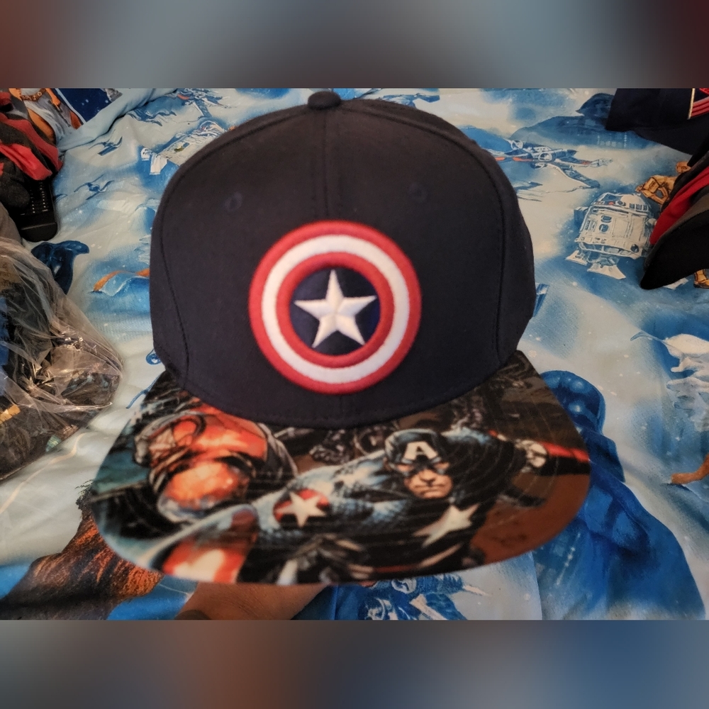 Marvel Captain America Snap Back - image 1